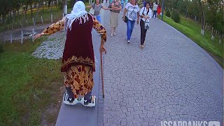 Салима апа на гироскутере.