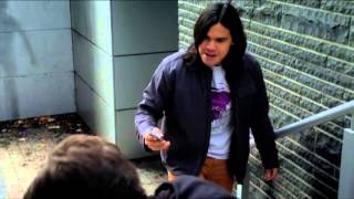 The Flash 1x12 Cisco fights Pied Piper