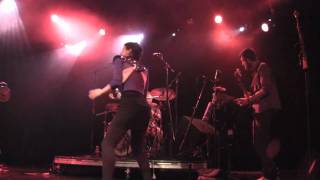 Little Dragon - "Constant Surprises" (Live at The El Rey Theatre in Los Angeles  12-04-09)
