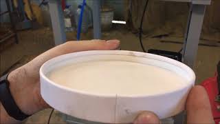 Станок для завальцовки кромки круглых картонных коробок