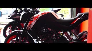 KTM Duke 125 White Cinematic Feature #Bikes@Dinos