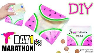 DIY Wallet Out Of  Hot Melt Glue Sticks for Glue Gun – DAY 1 of 7-Day Marathon Of Glue Gun DIYs