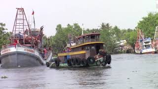 Tàu đầu kéo chạy tốc độ cao