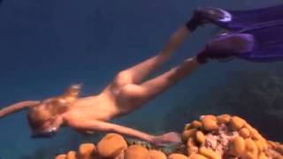 Freediving In The Nude