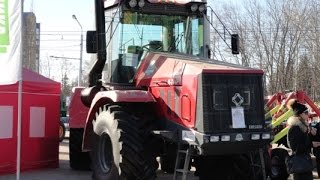 Кировец К-744Р1. Tractor Kirovets K-744R1