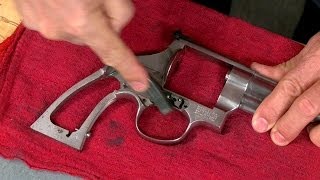 Gunsmithing - How to Clean a Revolver (Smith and Wesson Model 629) Disassembly and Lubrication