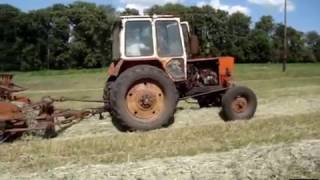 UMZ-6kl and pick up PK-1,6 in action /// ЮМЗ-6КЛ и подборщик ПК-1,6 в действии