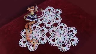 Вязаная салфетка из круглых мотивов