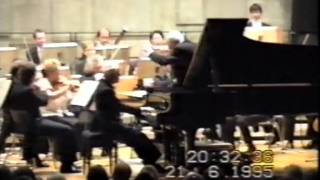 Beethoven Piano Concerto No.4 op.58 - Sergio Fiorentino (Live 1995)