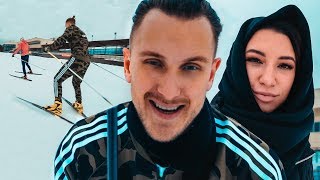 ПОСПОРИЛ С МАМОЙ, КТО БЫСТРЕЕ? ГОНКА НА ЛЫЖАХ 2019