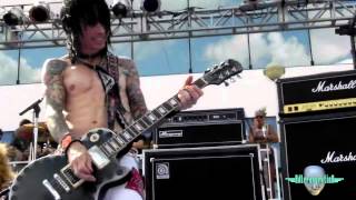 Adler - ''Dead Wrong'' - (Video Fan-Made)