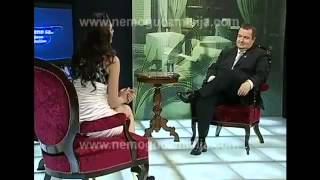 مذيعة بدون ملابس داخلية في لقاء مع رئيس وزراء صربيا