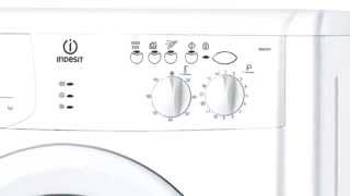 Стиральная машина Indesit WISN 82 обзор