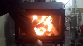Каминная топка с водяным контуром Жарко AQUA-750 09 кВТ СЗТ