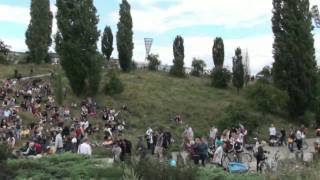 Joe Hatchiban Anheizer vom Bearpit-Karaoke Mauerpark Berlin 26.07.09