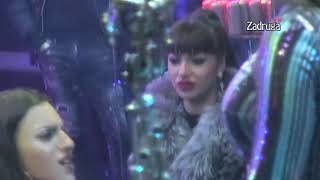 Zadruga 3 - Marija umire od smeha zbog svog pada niz stepenice - 08.01.2020.