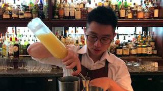 Simon Kong from Lobster Bar in Shangri-La (Hong-Kong): Grape William