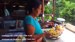 PREPARANDO UN RICO ATOLE  DE PIÑA