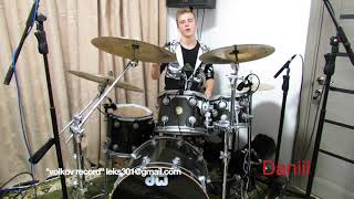 Drum Solo Improvisation - Drummer Daniel Varfolomeyev 15 years