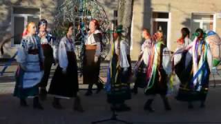 Дитячий гурт «Берегиня» заспівав на відкритті фестивалю писанок