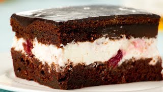 Самый сочный бисквитный торт, который может приготовить каждый! Все очень просто! | Appetitno.TV