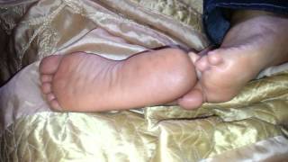 Paradise sleeping feet