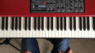 A stride piano tutorial with chord based improvisation in the right - great for jazz piano beginners