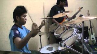 Mamat Exists Ei-mei band jamming Teratai Sweet Charity