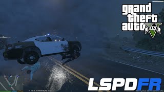 GTA 5 LSPDFR Police Mod Day 46 | Tornado Mod Destroys Los Santos During A Stormy Night City Patrol