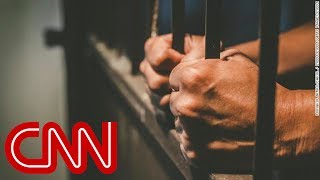 Nearly 500,000 in jail, without a conviction