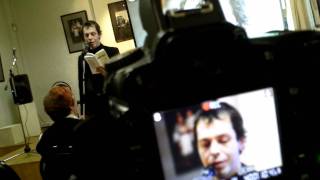 12-04-2011 - Московские салюты: Александр Чистяков читает