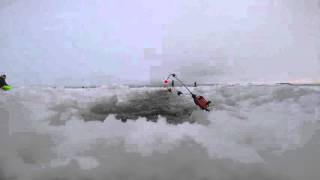Ice fishing. Зимняя рыбалка. Корюшка. Финский залив. Дамба Северная ветка