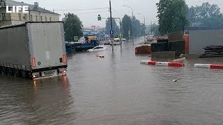 Настоящий потоп у Шереметьево