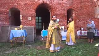 Первая Литургия в Храме Троицы Живоначальной села Кандаурово Пучежского р-на Ивановской области.