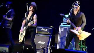Imperial State Electric (w/ Dregen) - Throwing Stones - Live in Barcelona, June 24, 2010