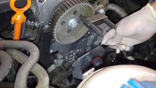 VW 1.4 WYMIANA   ROZRZĄDU i pompy Volkswagen 1.4 TIMING BELT REPLACEMENT