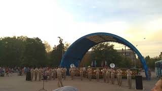 МАРШ ПРОЩАНИЕ СЛАВЯНКИ: Украинский военный оркестр (видео 1.09.2018 Славянск)