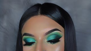 BLUE JACLYN HILL X MORPHE TUTORIAL