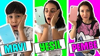 RENGİNDEKİ HER ŞEYİ ÇÖPE AT CHALLENGE! (iPhone X, Pahalı Parfüm, En Değerli LOL Oyuncak...)