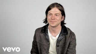 Cage The Elephant - Trouble (Vevo Show & Tell)