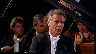 Schumann - Piano Concerto in A minor - Barenboim, Celibidache, MPO