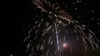 Фейерверк на день города. Подольск - 2016 (микрорайон Кузнечики) Смотреть до конца!