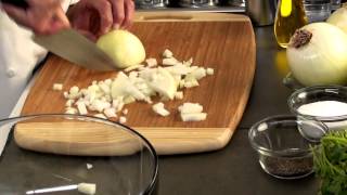 How to Chop an Onion