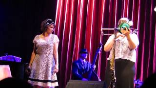 The Weed Smoker's Dream - Gaby Moreno & Hugh Laurie in London 2013 & Whisky