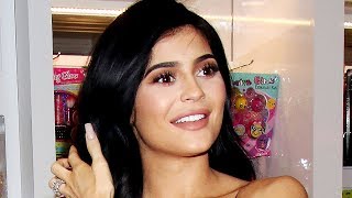 Kylie Jenner Finally Reveals Baby Bump