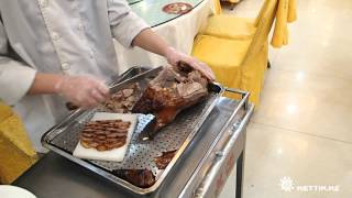 Разделка утки по-пекински - Peking duck serving