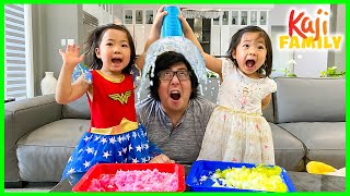 Emma and Kate Pretend Play with Polymer Science Experiments for Kids!