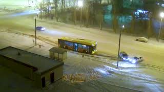 ДТП (авария г. Волжский) ул. Карбышева ул. Оломоуцкая 14-12-2018 22-59
