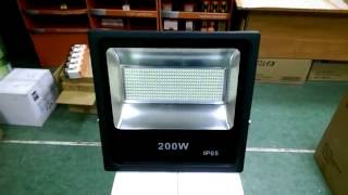 Светодиодный прожектор 200 вт SMD  уличный IP65