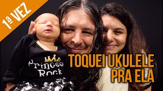 Toquei ukulele pra Lucy pela primeira vez